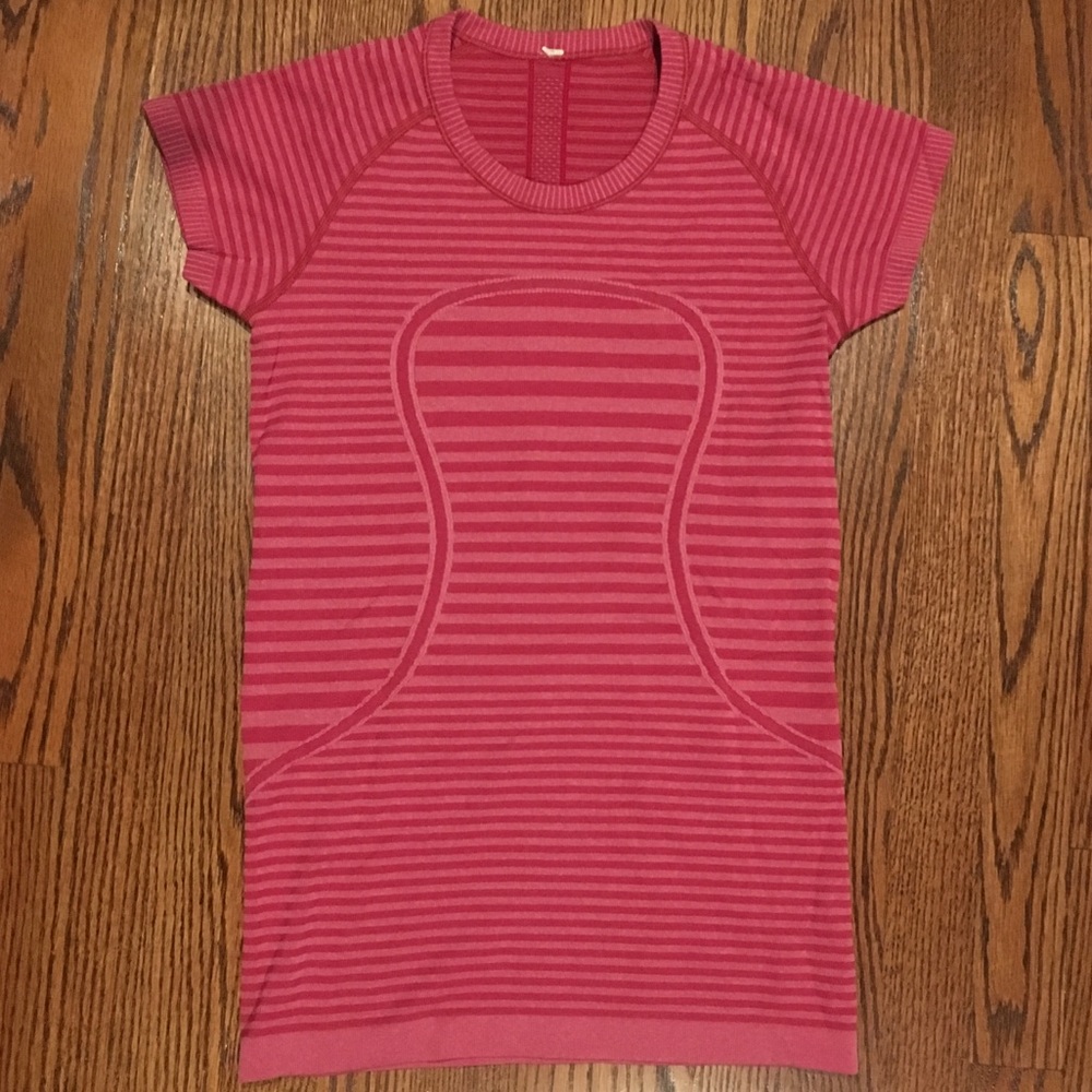 Lululemon Swiftly Tech Short Sleeve Shirt